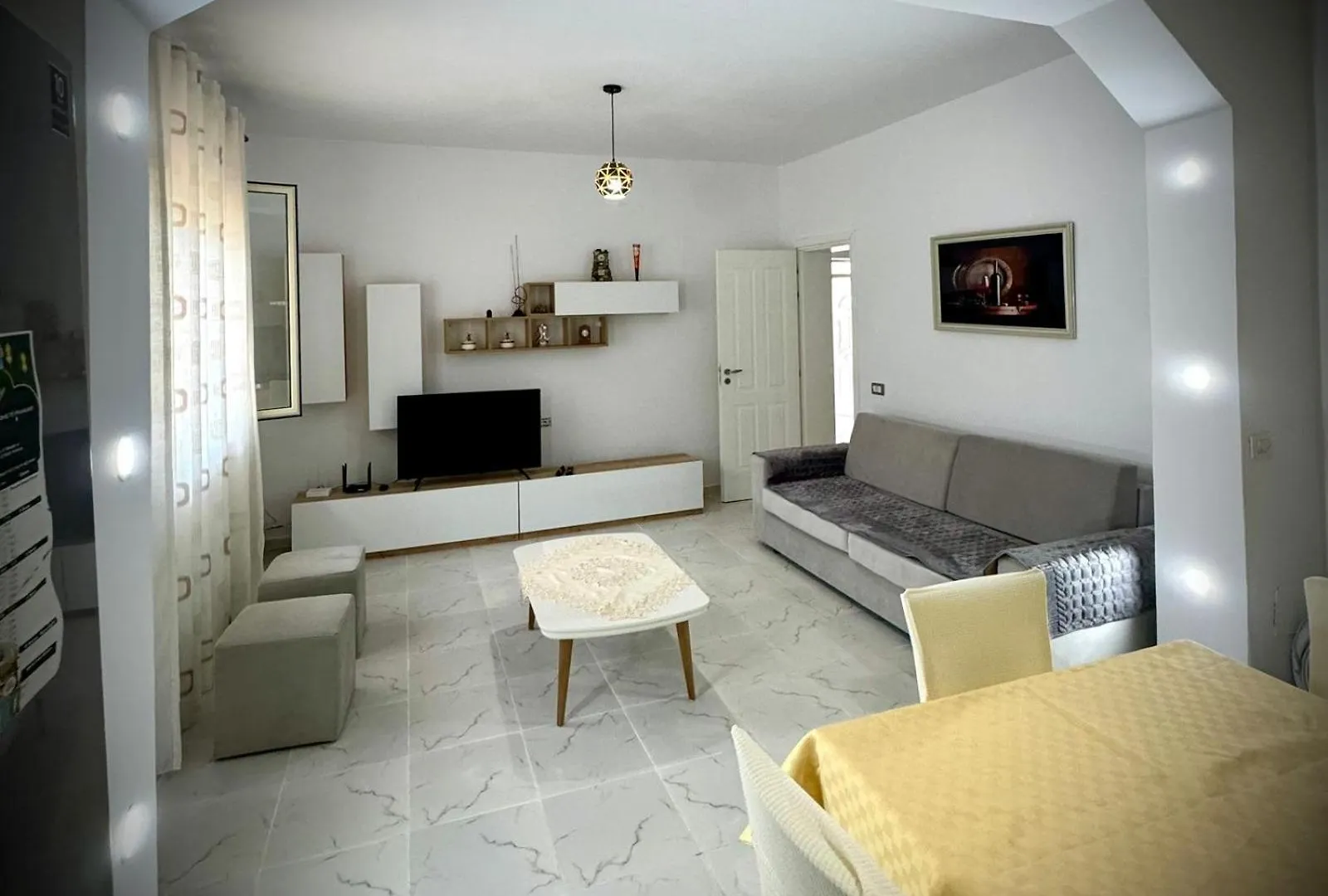 Valona Apartments Vlore